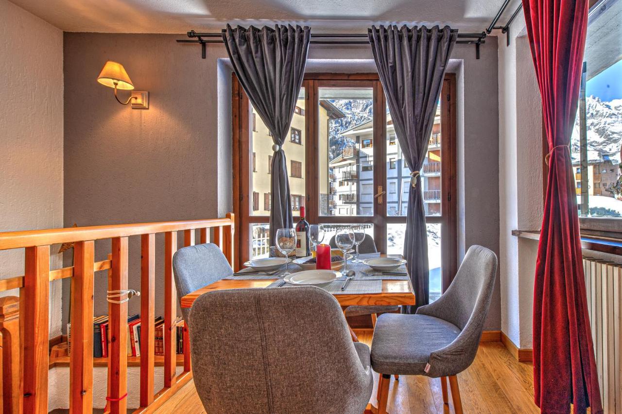 Casa Julie - Accogliente Rifugio Nella Quiete - Cour 0157 Apartman Courmayeur Kültér fotó